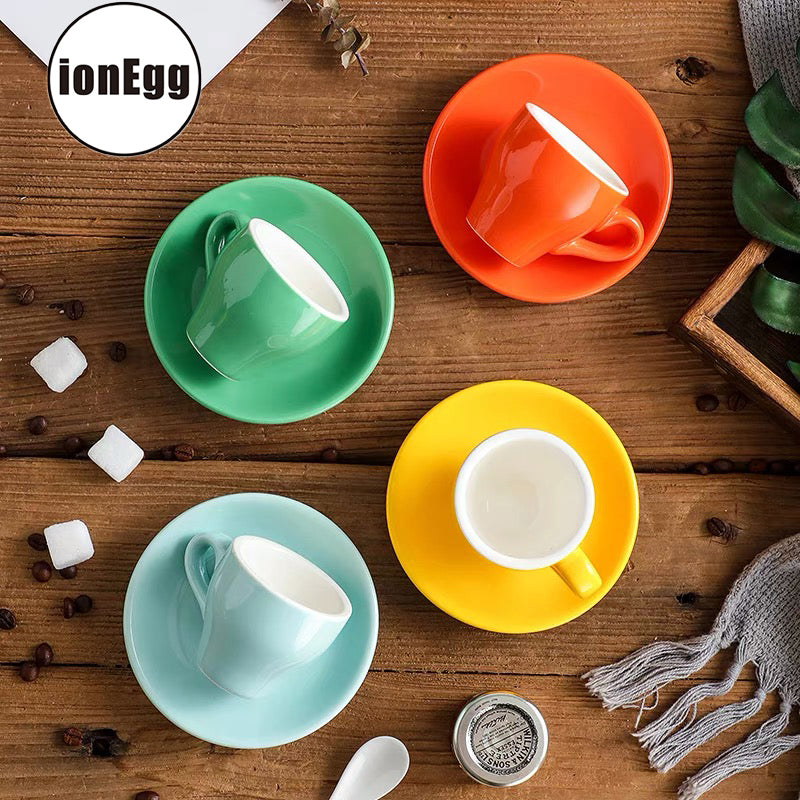 ionEgg Tasse à espresso en porcelaine avec soucoupe, tasse à espresso, tasse Demitasse, 80 ml, Noir